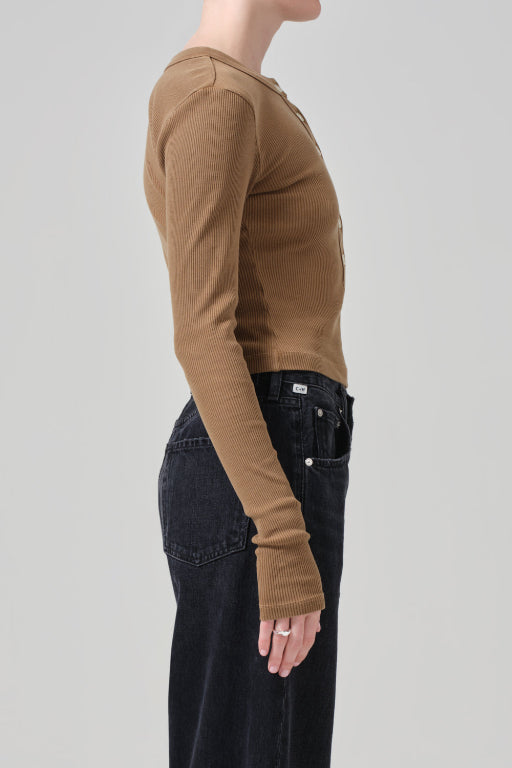 Varra Henley Ambra