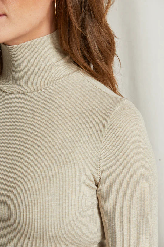 The Hayden Turtleneck in Oatmeal